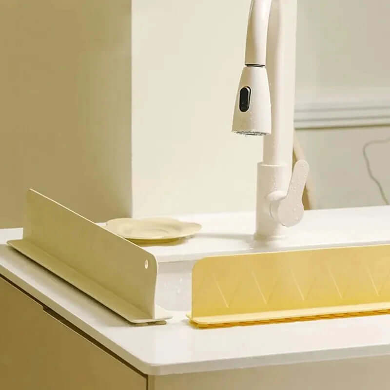 Silicone Sink Splash Guard with Suction Cup