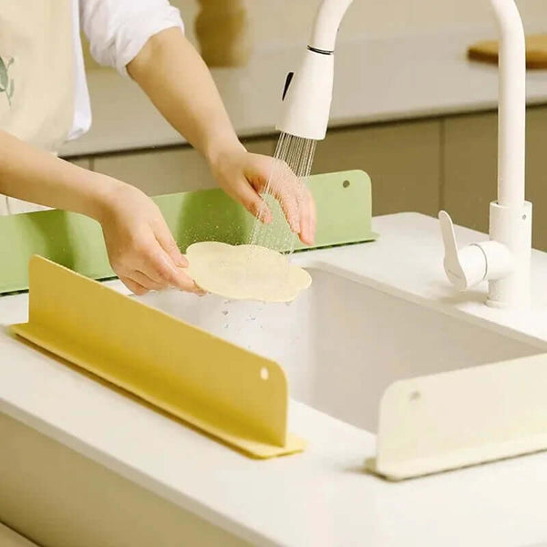 Silicone Sink Splash Guard with Suction Cup